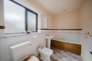 En suite bathroom- click for photo gallery